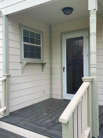 Photo - 389 W Sloan St