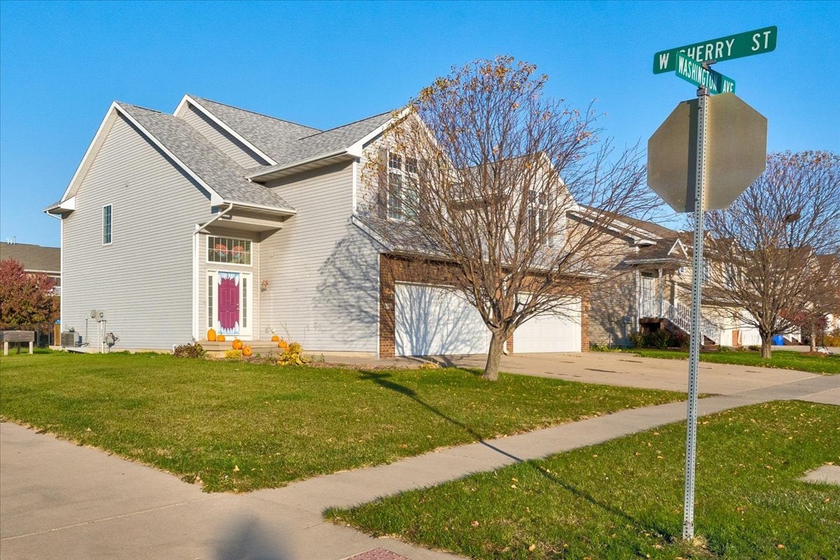 Photo - 415 Washington Ave