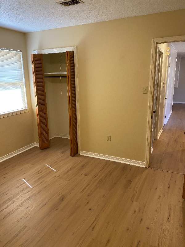 Photo - 9006 Woodbine Dr Unidad A