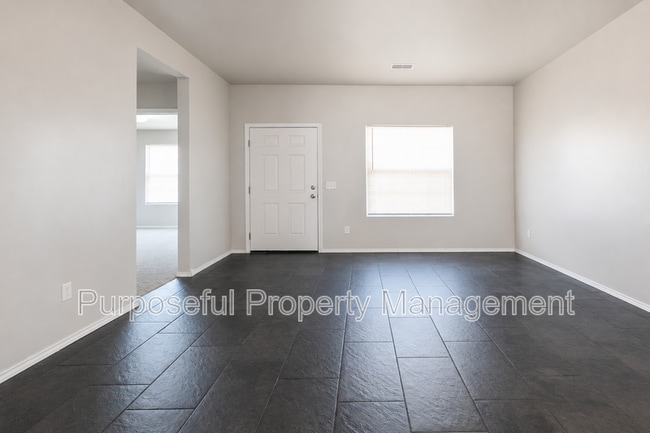 Photo - 1809 West Antler Way