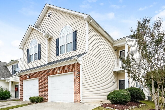 Building Photo - 2000 Persimmon Ridge Dr Rental