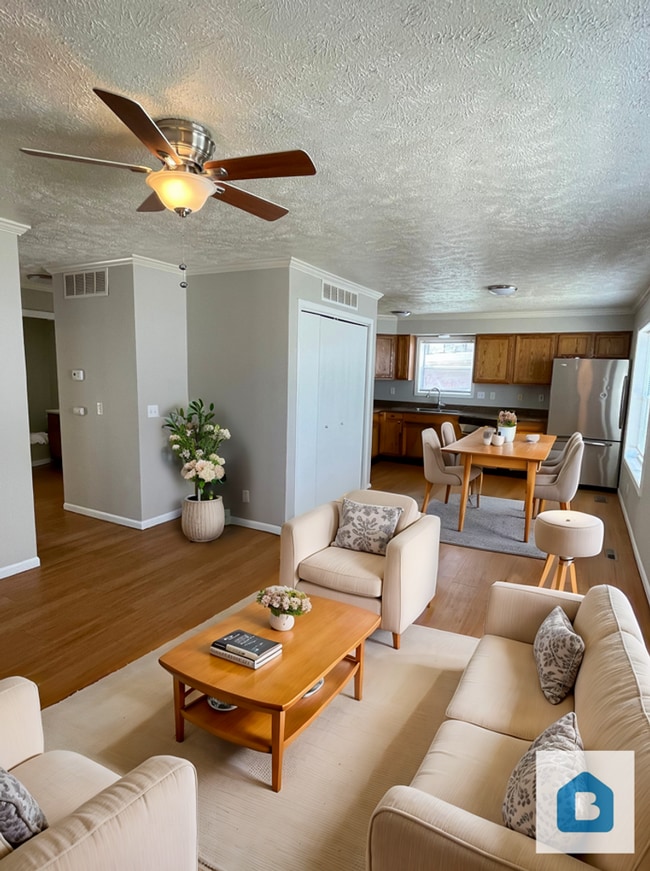 Building Photo - 1104 Mazatlan Cir Unit 1104-B Rental