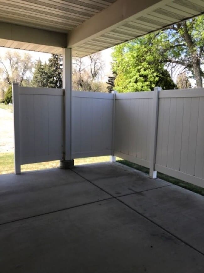 Photo - 321 Aspenwood Dr