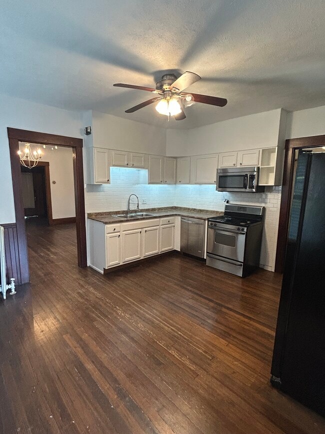 Building Photo - 1567 Wagar Ave Unit 1 Rental