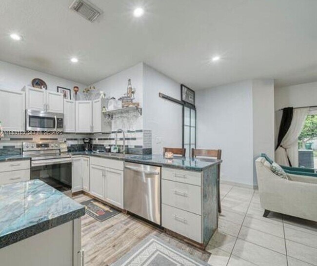 Photo - 13950 SW 276th St