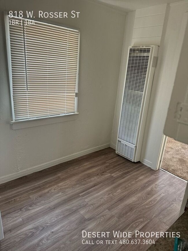 Photo - 818 W Rosser St