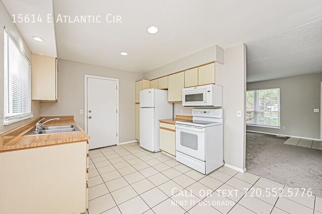 Photo - 15614 E Atlantic Cir