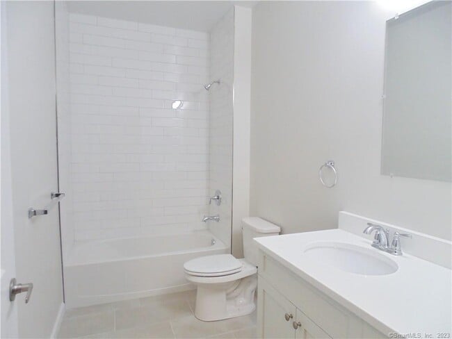 Photo - 2838 Fairfield Ave