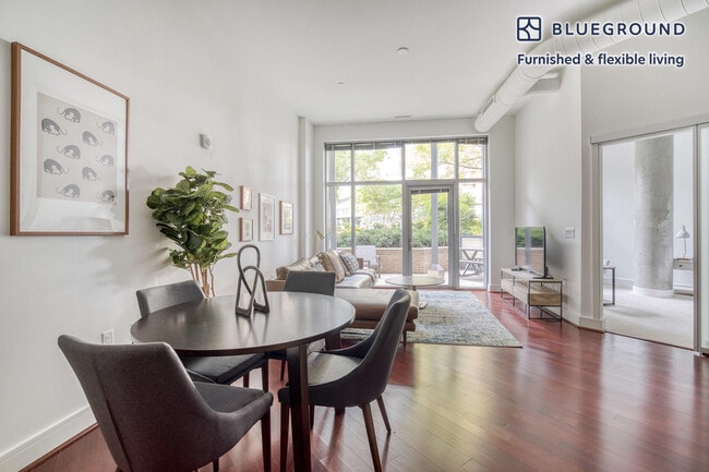 Photo - 8210 Crestwood Heights Dr Unidad FL4-ID826