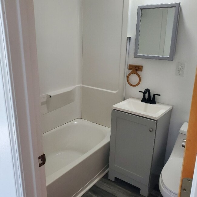 Photo - 1BDRM APARTMENT FOR RENT