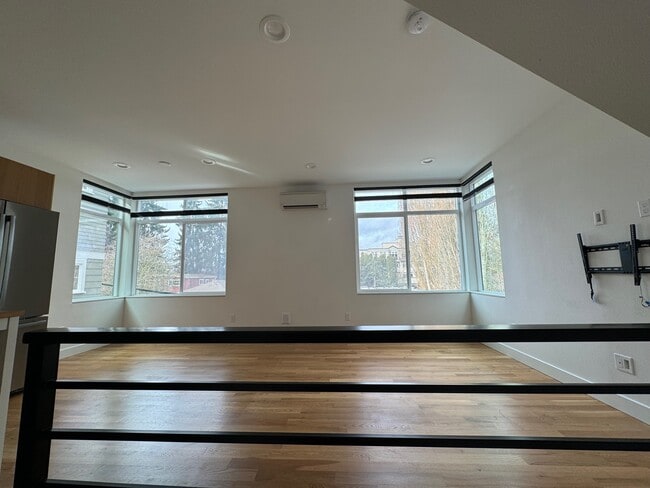 Photo - 14 Etruria St