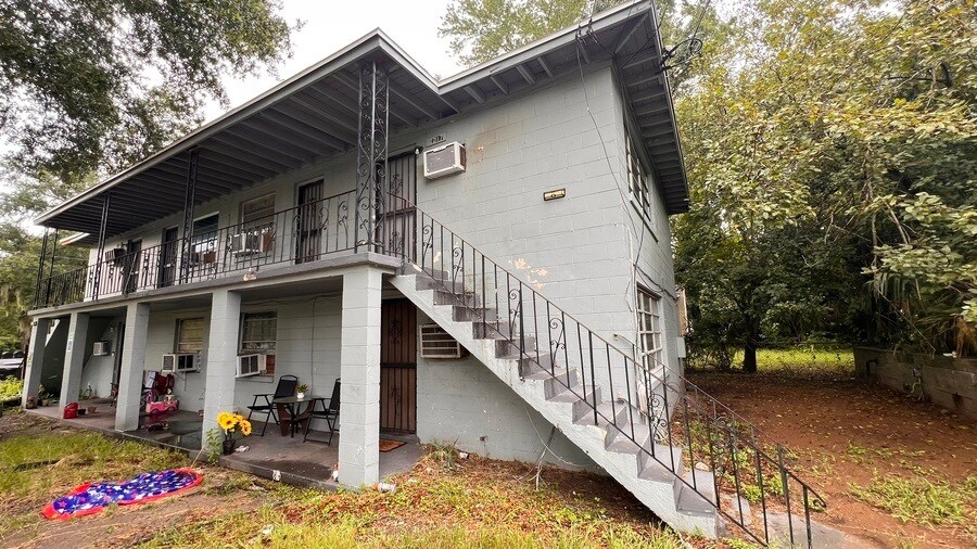 Photo - 2217 W 39th St