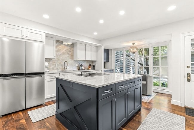 Photo - 2 Phillips Pond Rd Unit B