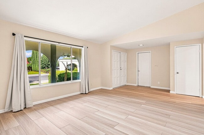 Photo - 6741 Altiplano Way