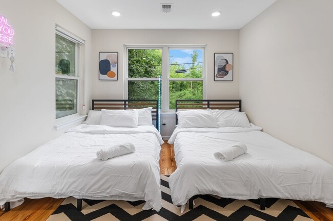 Photo - 549 S Orange Ave Unit 2