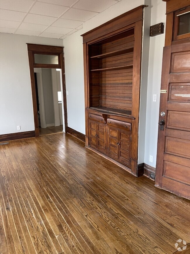 Building Photo - 1013 Isadore St Rental