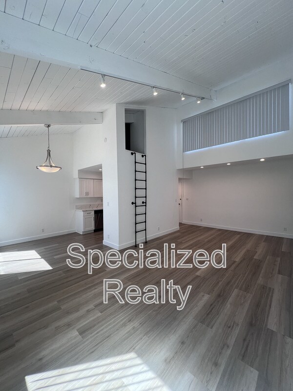 Photo - 12325 Moorpark St Condo Unit 202