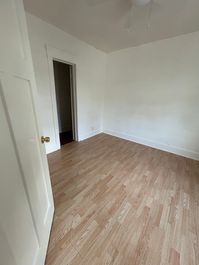 2503 17th St