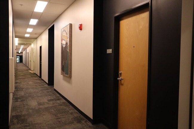 Photo - 701 Columbia St