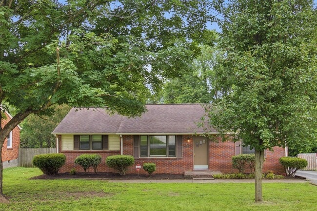 Photo - Donelson mid-mod ranch with full unfinished basement workshop, large yard, 3 BR 1 Bath, 20 minute...
