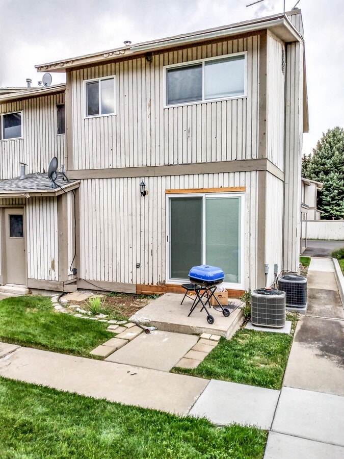 Photo - 1281 N 400 E Townhome