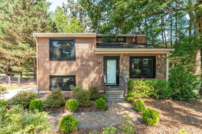 Photo - 2108 Mariner Cir