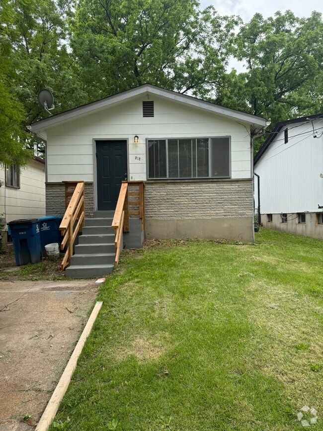Building Photo - 212 Becker Dr Rental