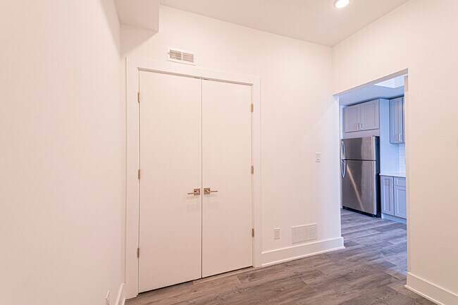 Photo - 1245 Ridge Avenue