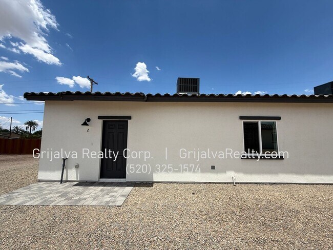 Building Photo - 4501 S 7th Ave Unit 02