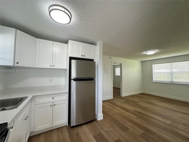 Photo - 5661 SW 36th Ct Unit 105