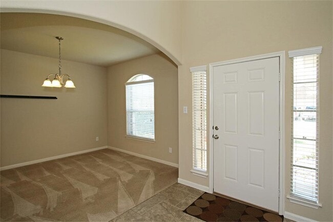 Photo - 8902 Finnery Dr