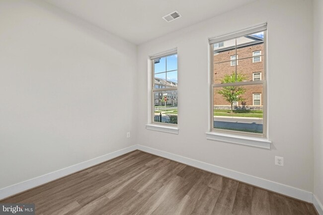 Photo - 148 Stowe Dr