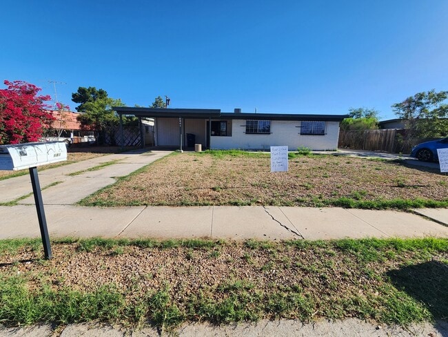 Photo - 6841 E Stella Rd