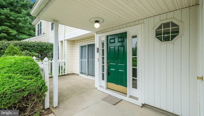 Photo - 99 Briarcliff Ct