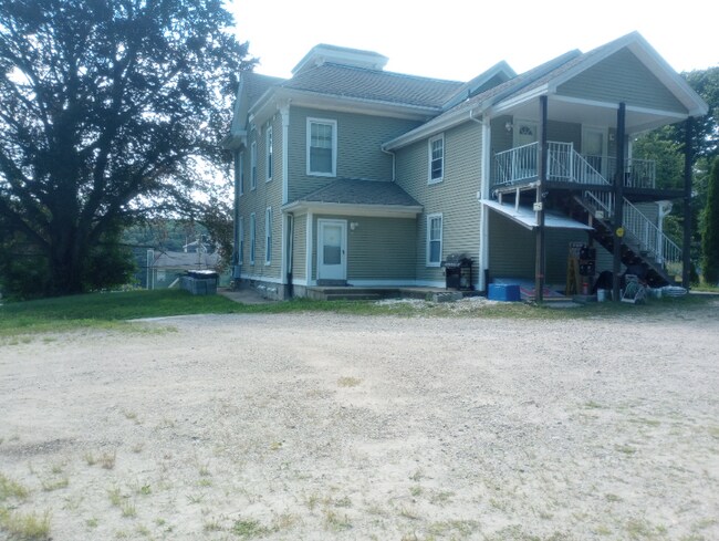 Photo - 138 Laurel Hill Ave Unit Apartment #2 First Floor