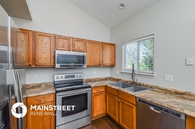 Photo - 4790 Findon Pl