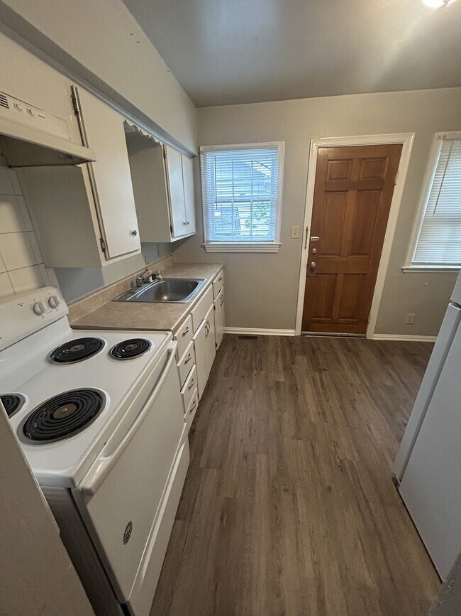 Photo - 4256 Crittenden Ave