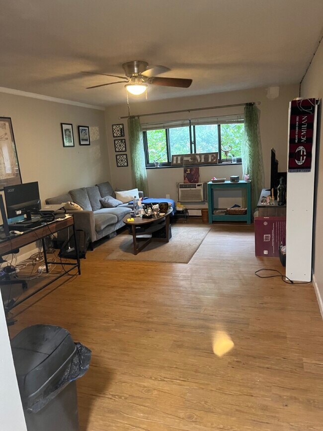 Photo - 15 Walbridge St Unit 27