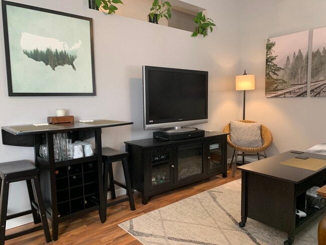 47" TV with Soundbar & Fireplace - 1433 E. Edgemont Avenue Unit Guest House