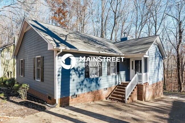 Building Photo - 3 Bedroom Pet-Friendly Home in Greensboro,...