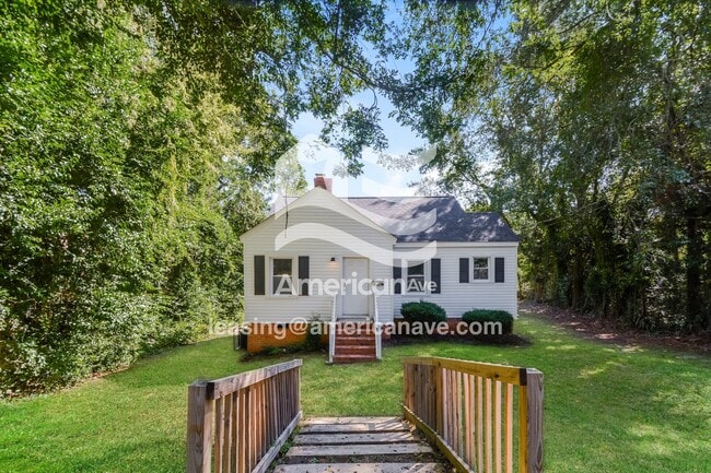 Photo - 130 Kensington Cir