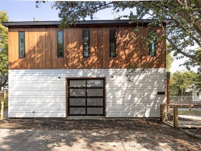 Photo - 3405 Fruth St