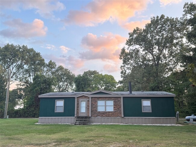 Building Photo - 70 Timber Rd Rental