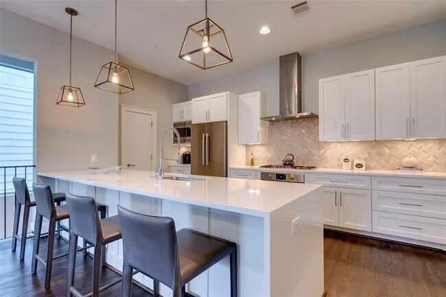 Photo - 1914 Maryland St