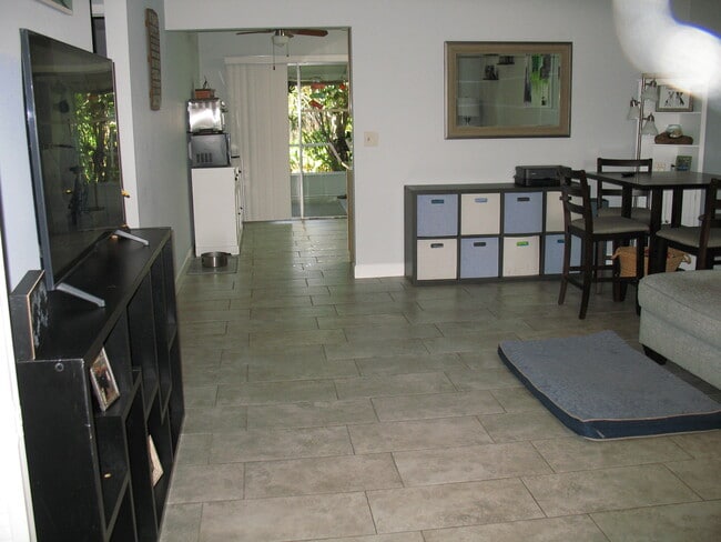 Photo - 3921 Wilshire St
