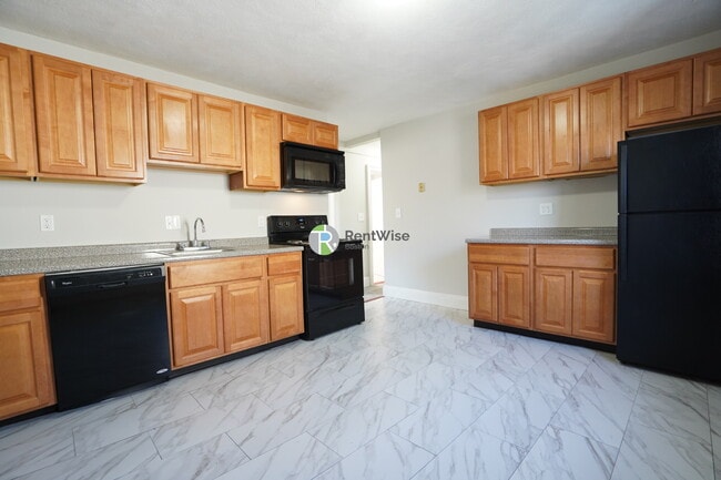 Photo - 1 Winship Pl Unidad 1