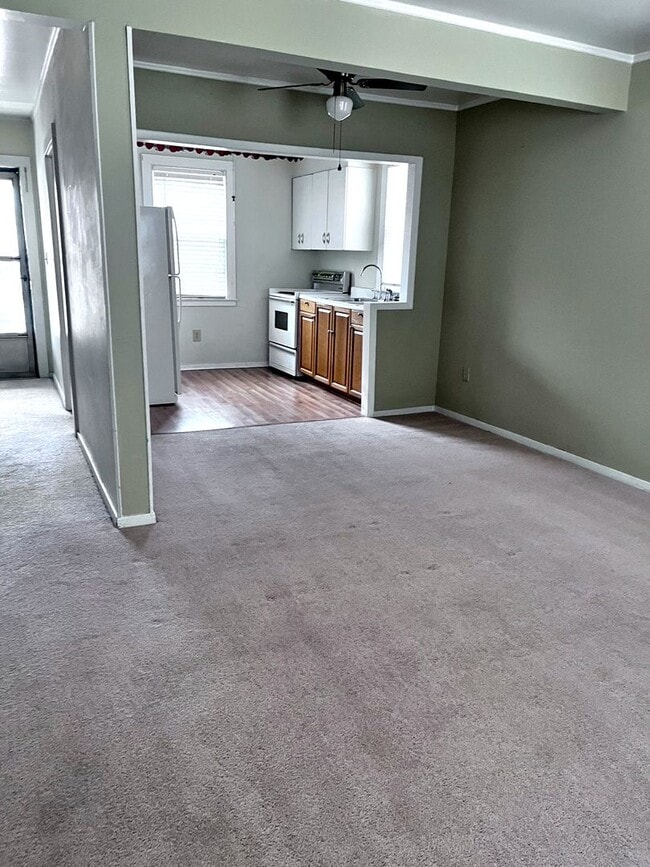 Photo - Two Bedroom, Spacious Apartment