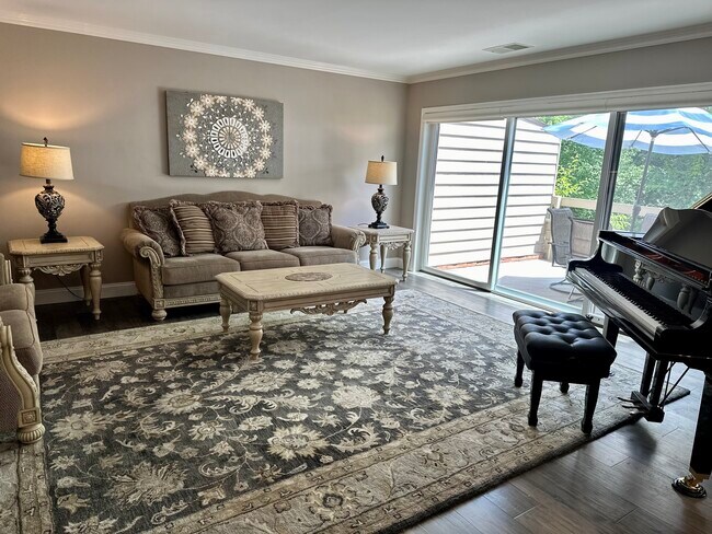 Photo - 237 Deer Fox Ln