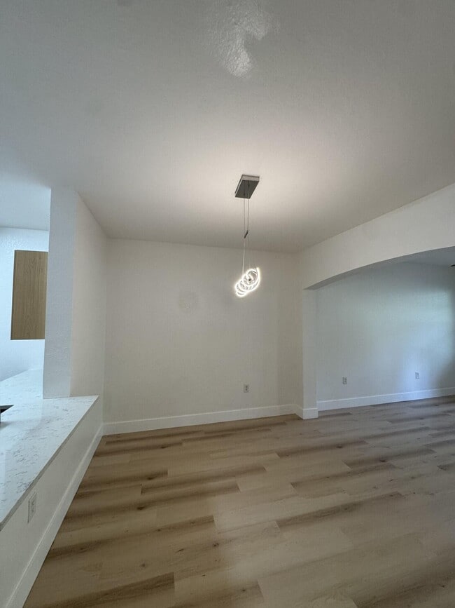 Photo - 110 SW Peacock Blvd Unit 6102