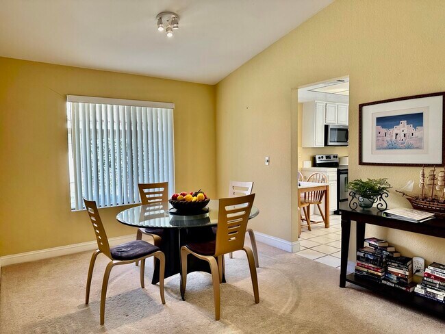 Photo - 294 San Vincente Cir